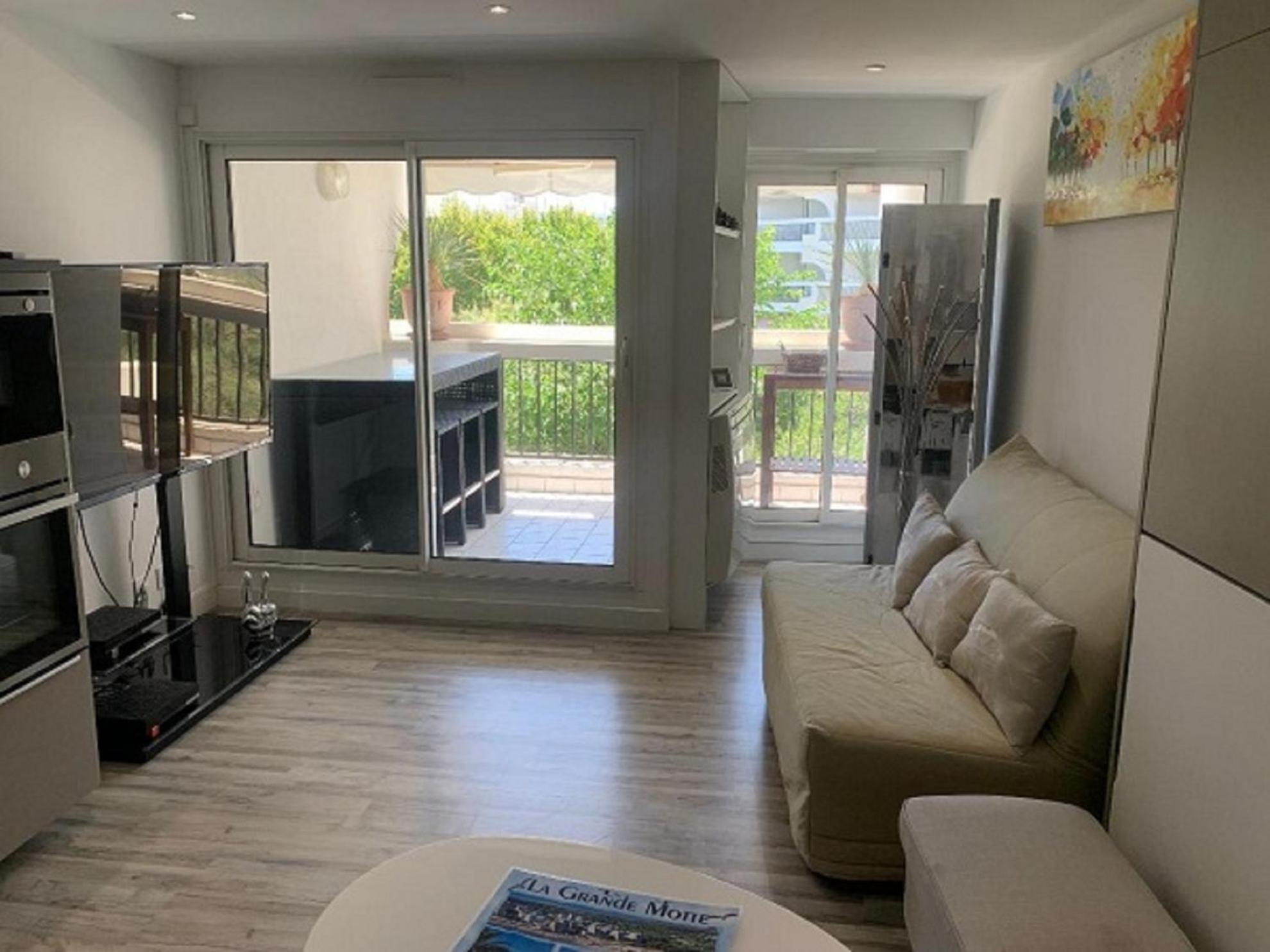 Vittoria Immobilier 2 -Reglement Sur Place - Cheques Vacances Acceptes La Grande Motte Cameră foto